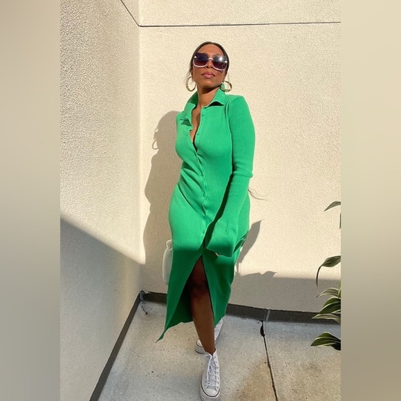 Finer Things Green Ribbed Knit Dress Fits up to 2x Versatile duster or dress - Picture 1 of 9